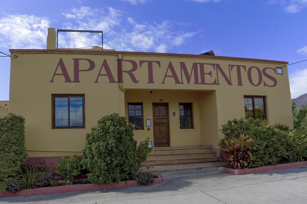 Apartamentos Finca La Cruz Tazacorte Ruang foto