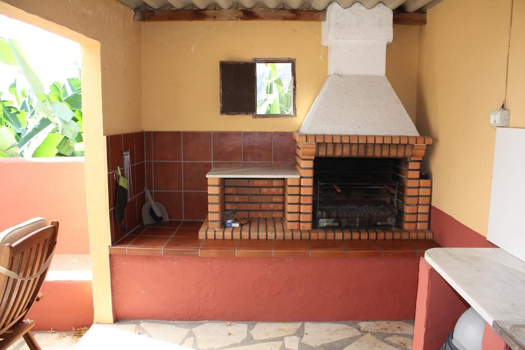 Apartamentos Finca La Cruz Tazacorte Bagian luar foto