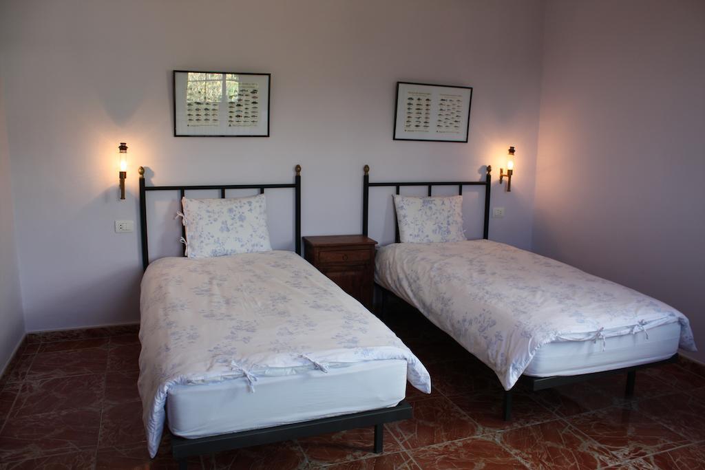 Apartamentos Finca La Cruz Tazacorte Bagian luar foto