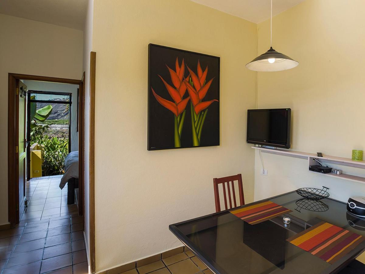 Apartamentos Finca La Cruz Tazacorte Bagian luar foto